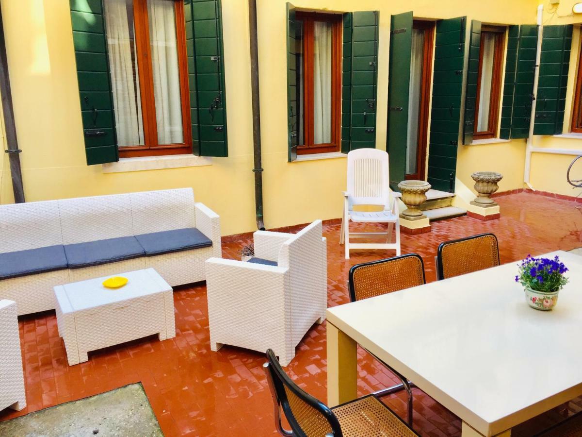 Ca'Tronconi Ai Frari Apartment Veneţia Exterior foto